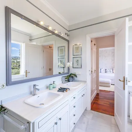 Aurora Boutique House - Only Adults Bed & Breakfast Marbella Exterior photo
