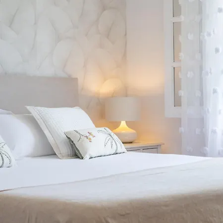 Aurora Boutique House - Only Adults Bed & Breakfast Marbella Exterior photo