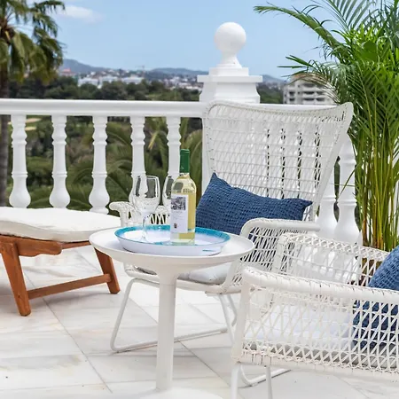 Aurora Boutique House - Only Adults Bed & Breakfast Marbella Exterior photo