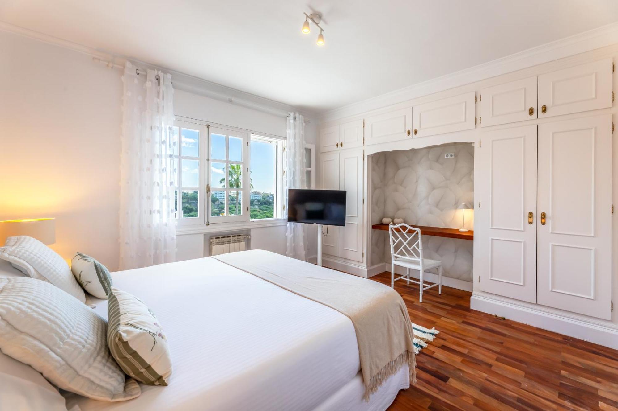 Couette-café Aurora Boutique House - Only Adults